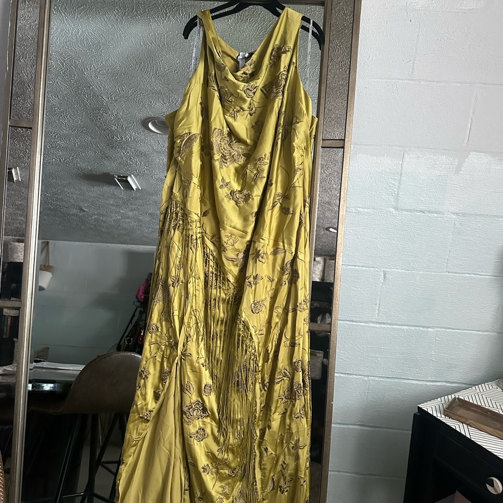 Elegant Yellow Floral Dress